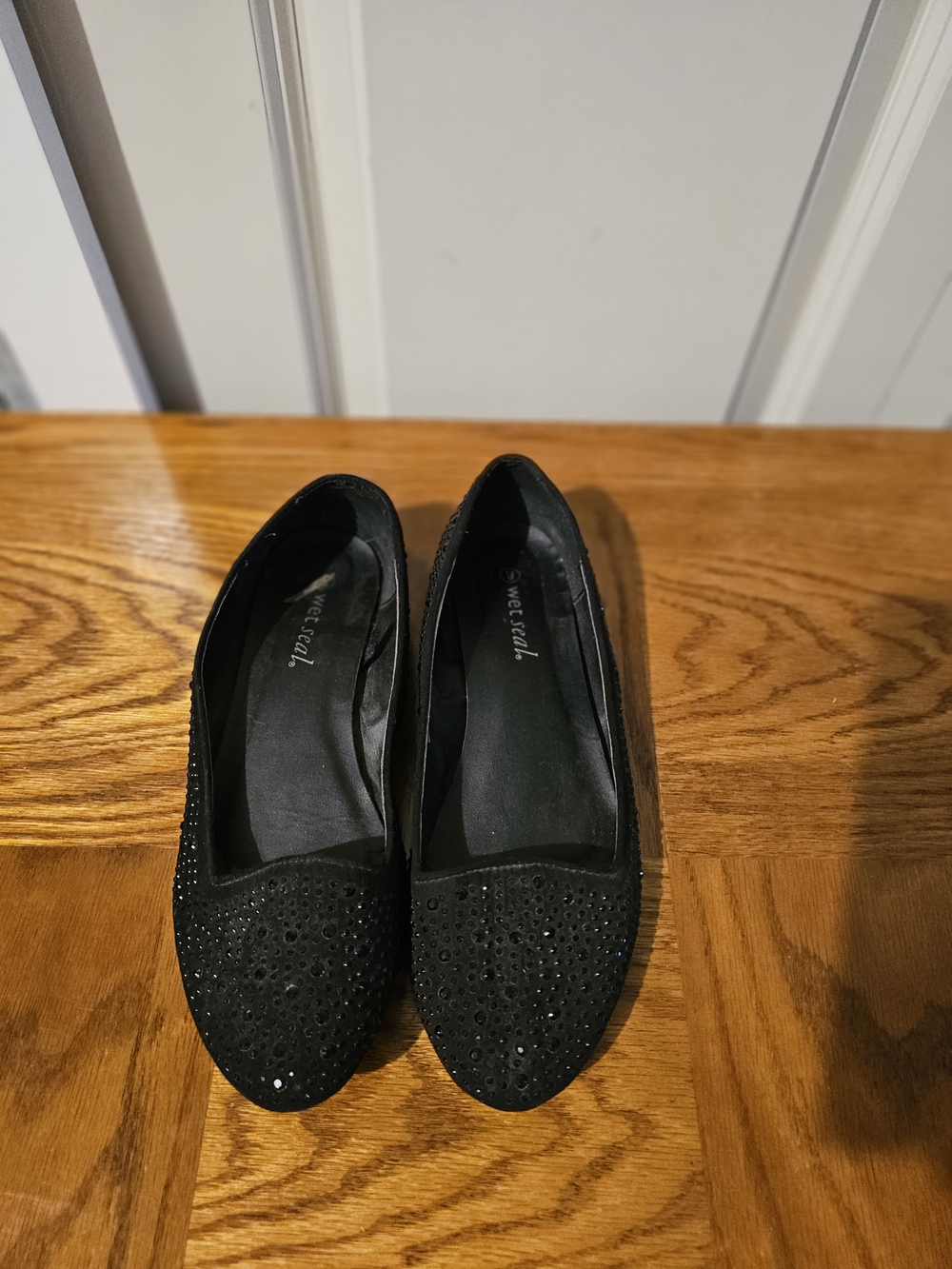 Wet Seal Black Embellished Ballet Flats Sz 8